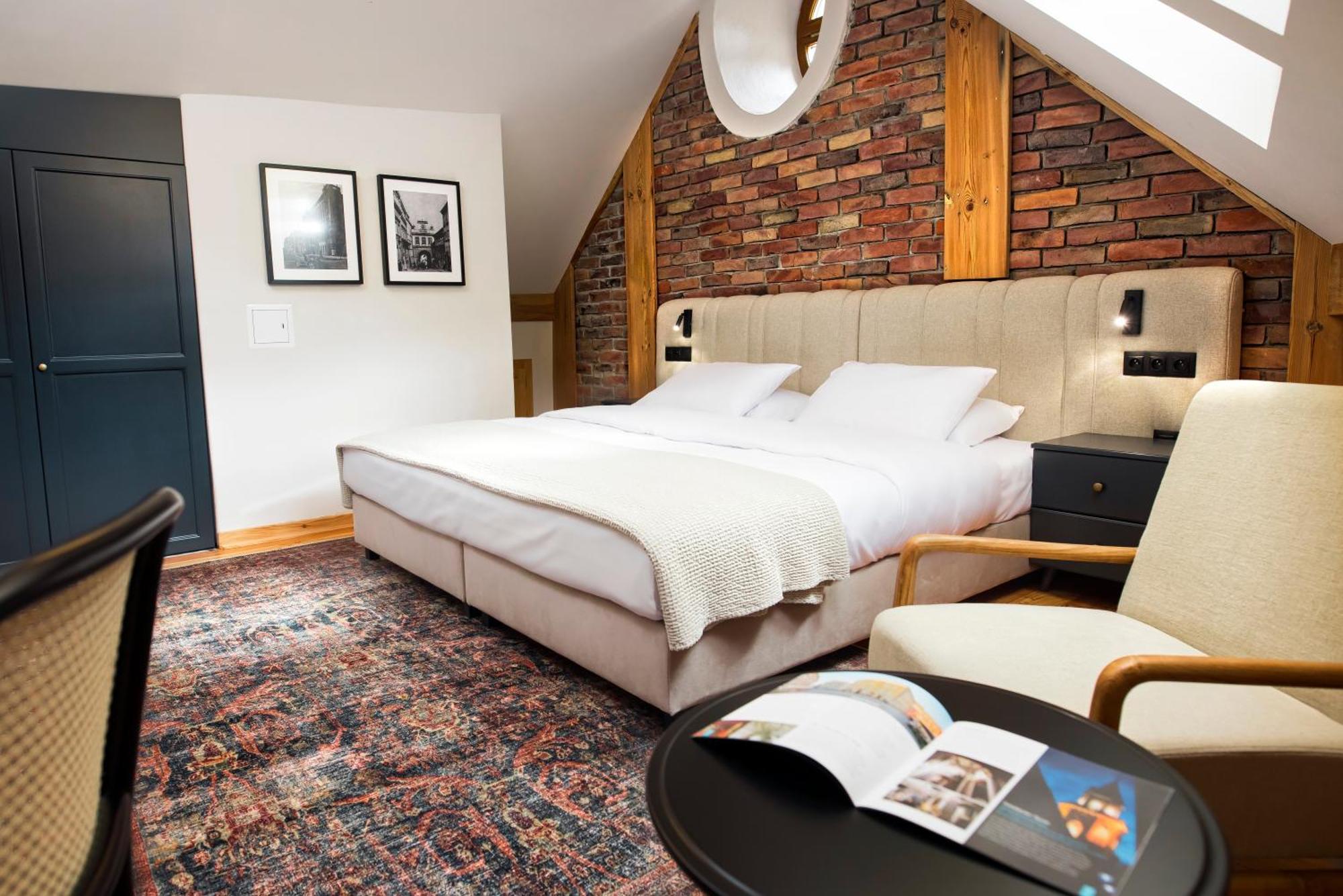 Easy Rent Apartments- Fontana Boutique